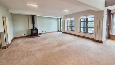 3 bedroom detached house to rent - Photo 5