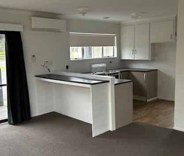 WAITARA - 3 BEDROOMS - Photo 4