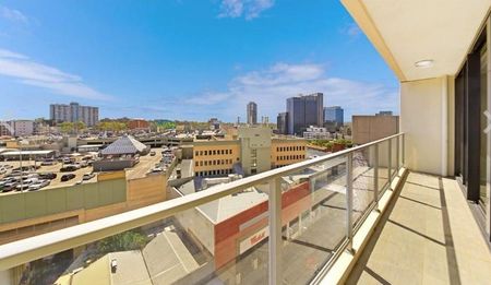 PRIME LOCATION EASY ACCESS TO EVERYWHERE - SHORT WALK TO WESTFIELD - Photo 4