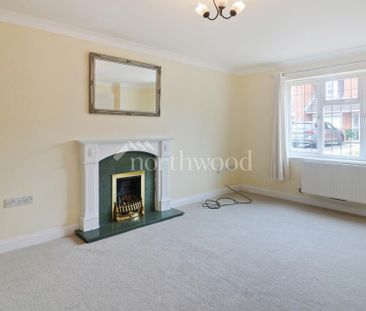 4 bedroom semi-detached house to rent - Photo 6