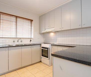 5/36 King Street, Essendon VIC 3040 - Photo 6