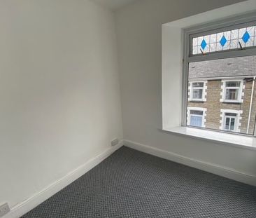 Part Street, Blaina, ABERTILLERY - Photo 4