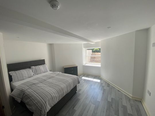 Room in a Shared House, Bentley Road, L8 - Photo 1