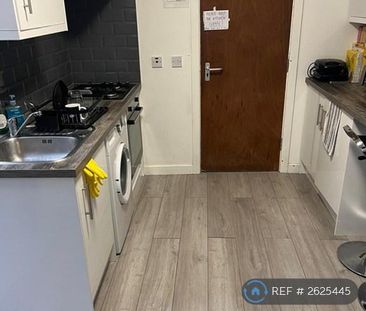 1 bedroom in a house share to rent - Photo 6