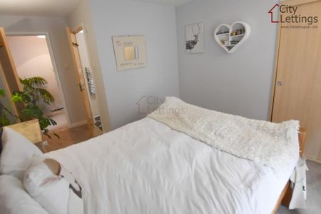 2 bedroom apartment to rent - Photo 4