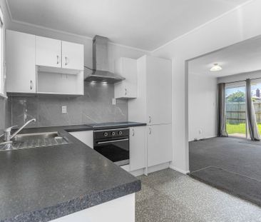 Modern 2 Bedroom Unit - Photo 6