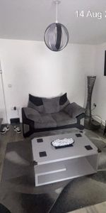 1 Bed Flat - Photo 3