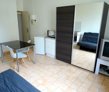 Location Appartement 1 pièces 19 m2 à Niort - Photo 2