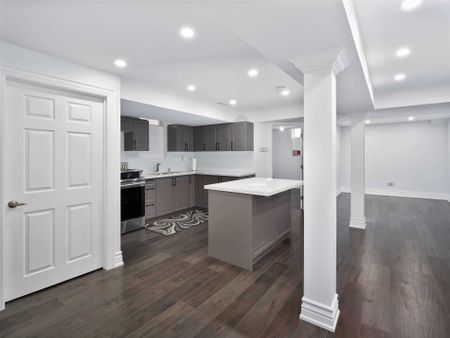 For Lease - 33 Retreat Boulevard, Vaughan, Ontario - Photo 5