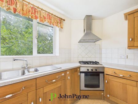 2 bedroom maisonette to rent - Photo 5