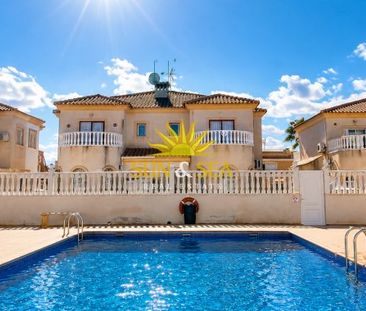2 BEDROOM VILLA IN NEW WATERS, TORREVIEJA - Photo 5