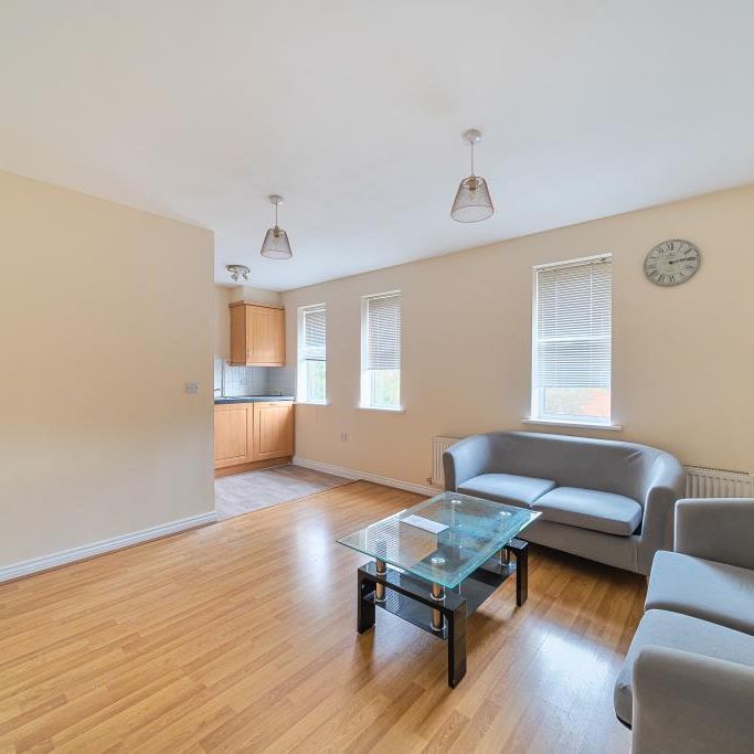 2 bedroom flat to rent - Photo 1