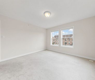 For Lease - 79 Cathedral High Street, Markham, Ontario - Photo 6