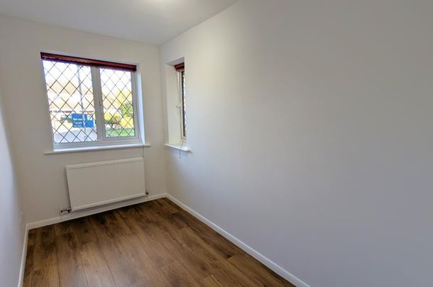 4 bedroom detached house to rent - Photo 1