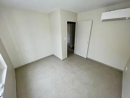 Location Appartement 4 pièces 75m² AUBENAS 07200 - Photo 2