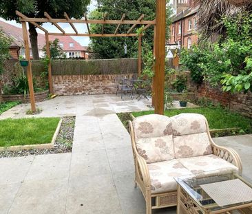 1 bedroom semi-detached house to rent - Photo 4