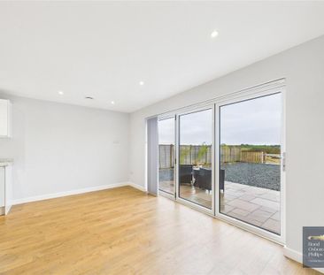 4 bedroom detached house to rent - Photo 6