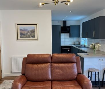 2 Bed Detached House, Clough Road, S1 - Photo 1