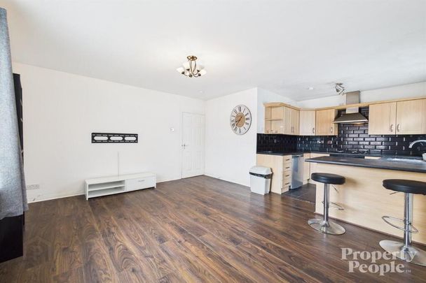 22 Brandon Parade, Belfast, BT4 1JH - Photo 1