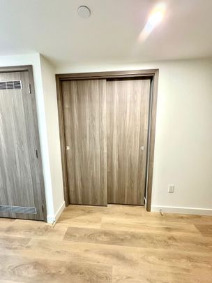 For Lease - 1 Concord Cityplace Way Unit# 2109, Toronto, Ontario - Photo 1