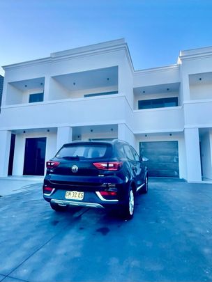 Leppington - Photo 1