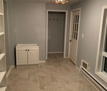 For Lease - 16 ALBANY Avenue, Orillia, Ontario - Photo 2