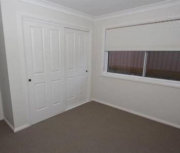 47 Kaloona Drive, Bourkelands, NSW 2650 - Photo 3