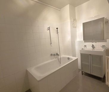 Appartement de 3 pièces avec balcons à la Servette - Photo 4