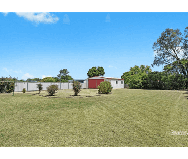 Spacious Family Home with Shed & Side Access - Photo 2