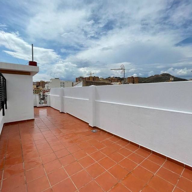 Alquiler de ático en Calle Alonso de Fonsec, 4 - Photo 1