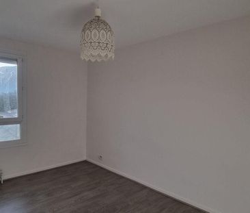 Location Appartement 4 pièces 78m² PRIVAS 07000 - Photo 4