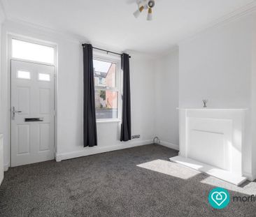 3 bedroom terraced house to rent - Photo 2