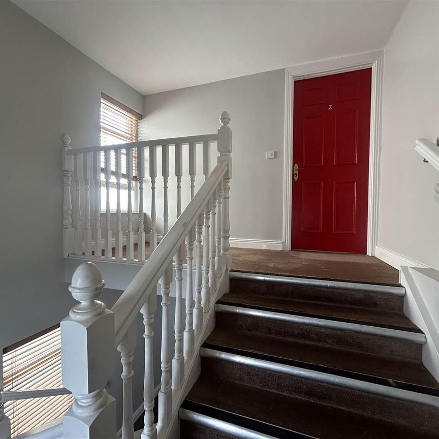 Apt 2, 18 Shore Road - Photo 1