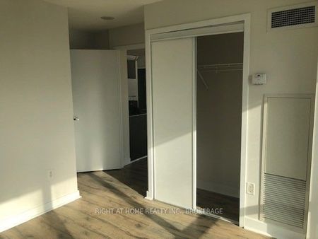 For Lease - 15 Fort York Boulevard Unit# 712, Toronto, Ontario - Photo 4