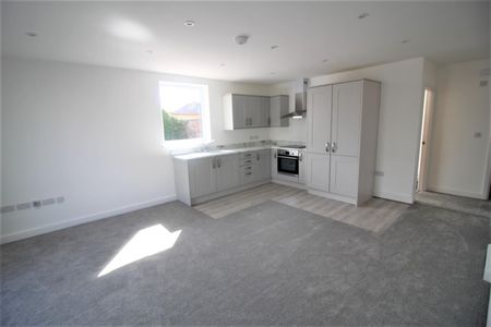 Castle Apartments, Station Road, Hatton, Derbyshire DE65 5DW - Photo 4