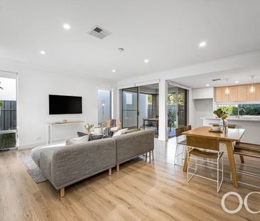 Open the Door to Coastal Luxury - Photo 6