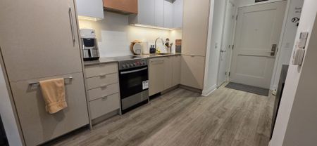 For Lease - 26 Gibbs Road Unit# 201, Toronto, Ontario - Photo 3