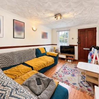 High Street, St. Peters, Broadstairs, CT10 2TL, Kent - Photo 1