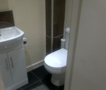 Studio Flat, Cranhurst Road, NW2 - Photo 4