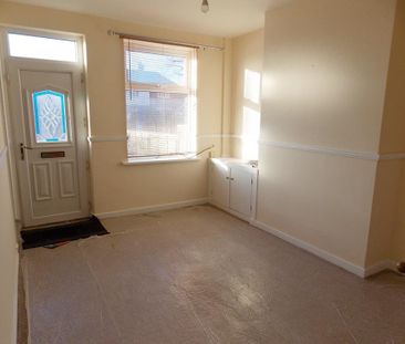 2 bed terraced to rent on Ilkeston, Green Lane, DE7 - Photo 4