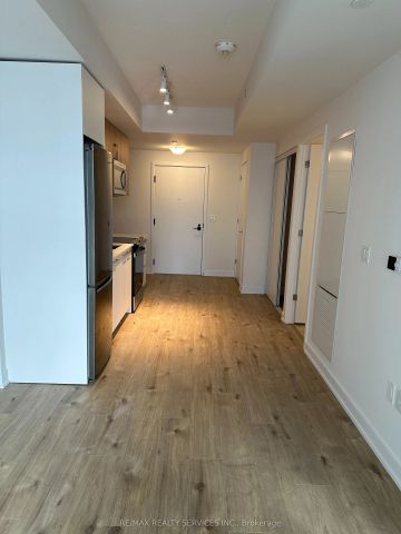 500 Plains Road E #323 - Photo 4