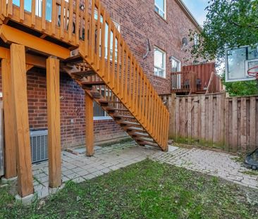 For Lease - 1995 Pinegrove Avenue Unit# 13, Pickering, Ontario - Photo 3