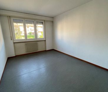 Appartement rénové de 3,5 pièces au 2ème étage - Photo 3