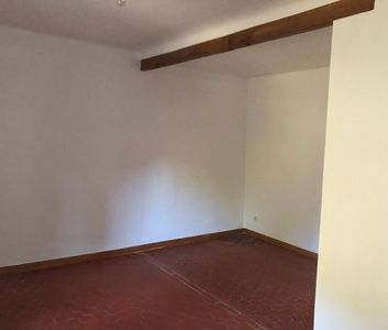 Location Appartement 2 pièces 50m² PIERREFEU DU VAR 83390 - Photo 5