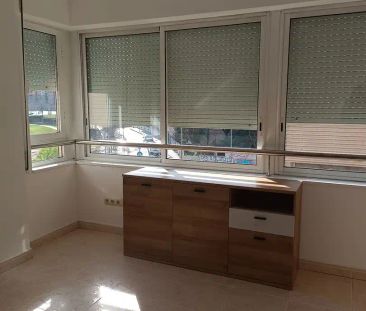 Piso de alquiler en Eixample Nord - Foto 6