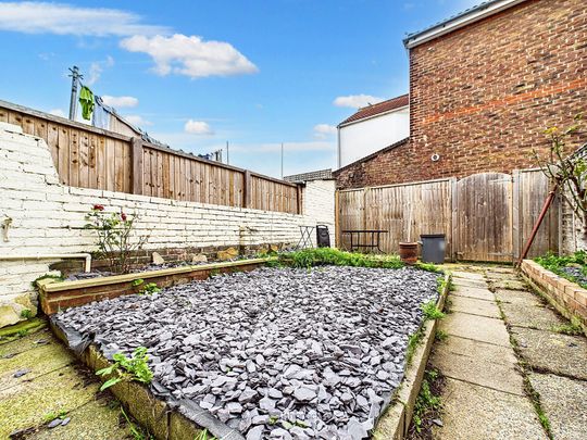 Haslemere Road, Southsea, PO4 - Photo 1