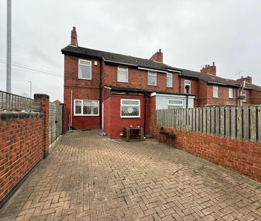 Wesley Street, South Elmsall, Pontefract, West Yorkshire - Photo 1