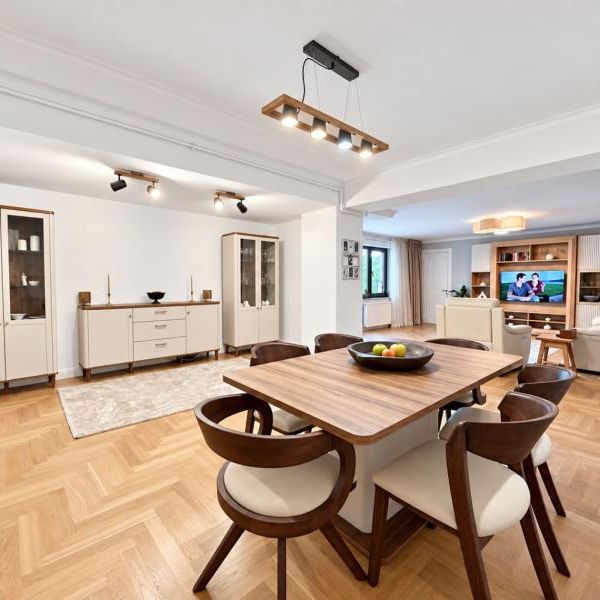 Apartament 3 camere | parter cu terasa | 2 locuri parcare si boxa | Baneasa - Fotografie 1