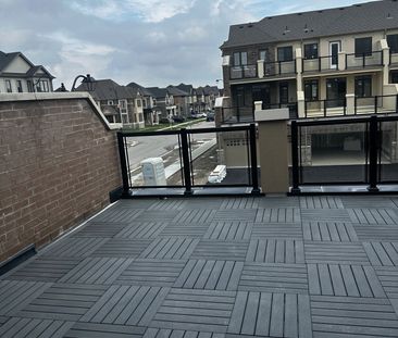 For Lease - 98 Claremont Road, Brampton, Ontario - Photo 4