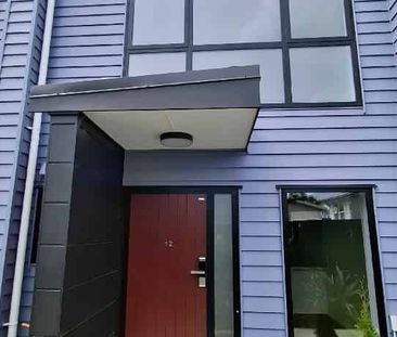 Easy, Modern Living - Photo 5